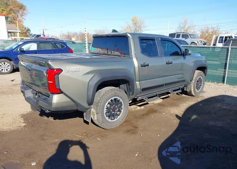 2024 Toyota Tacoma Trd Off Road из США, поврежденный, VIN 3TMLB5JN8RM043350